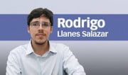Fotografía del Dr. Rodrigo Llanez
